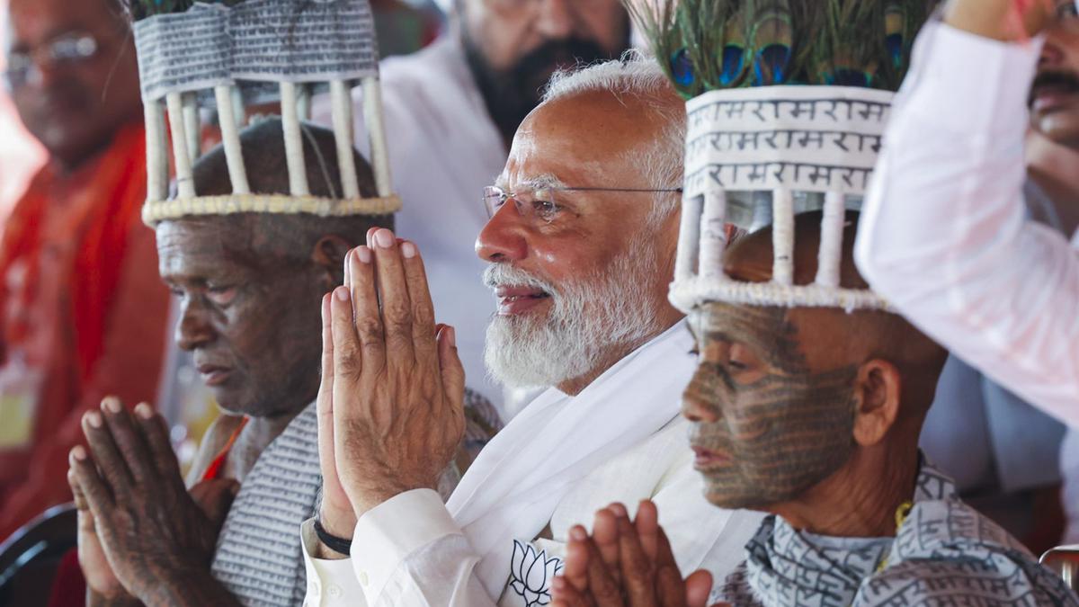 Morning Digest | Phase 2 campaign ends on a sour note as PM Modi targets Congress; Pakistan and Iran say ‘Kashmir issue should be resolved through peaceful means’, and more