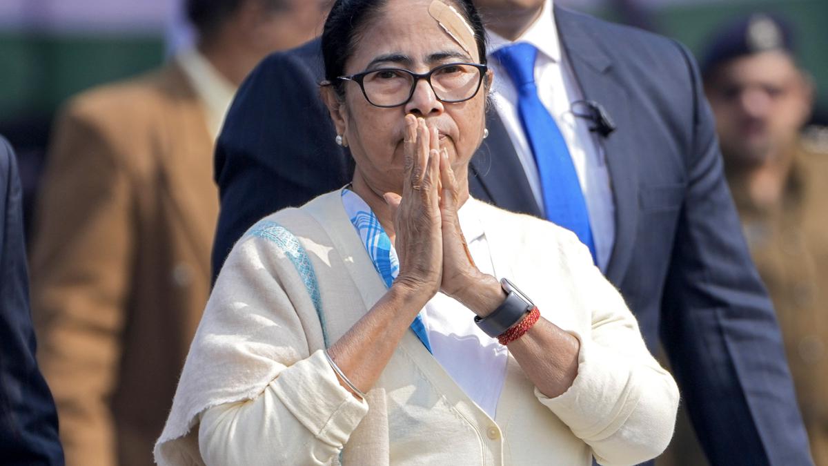 Offered Congress two seats but they wanted more, says Mamata 