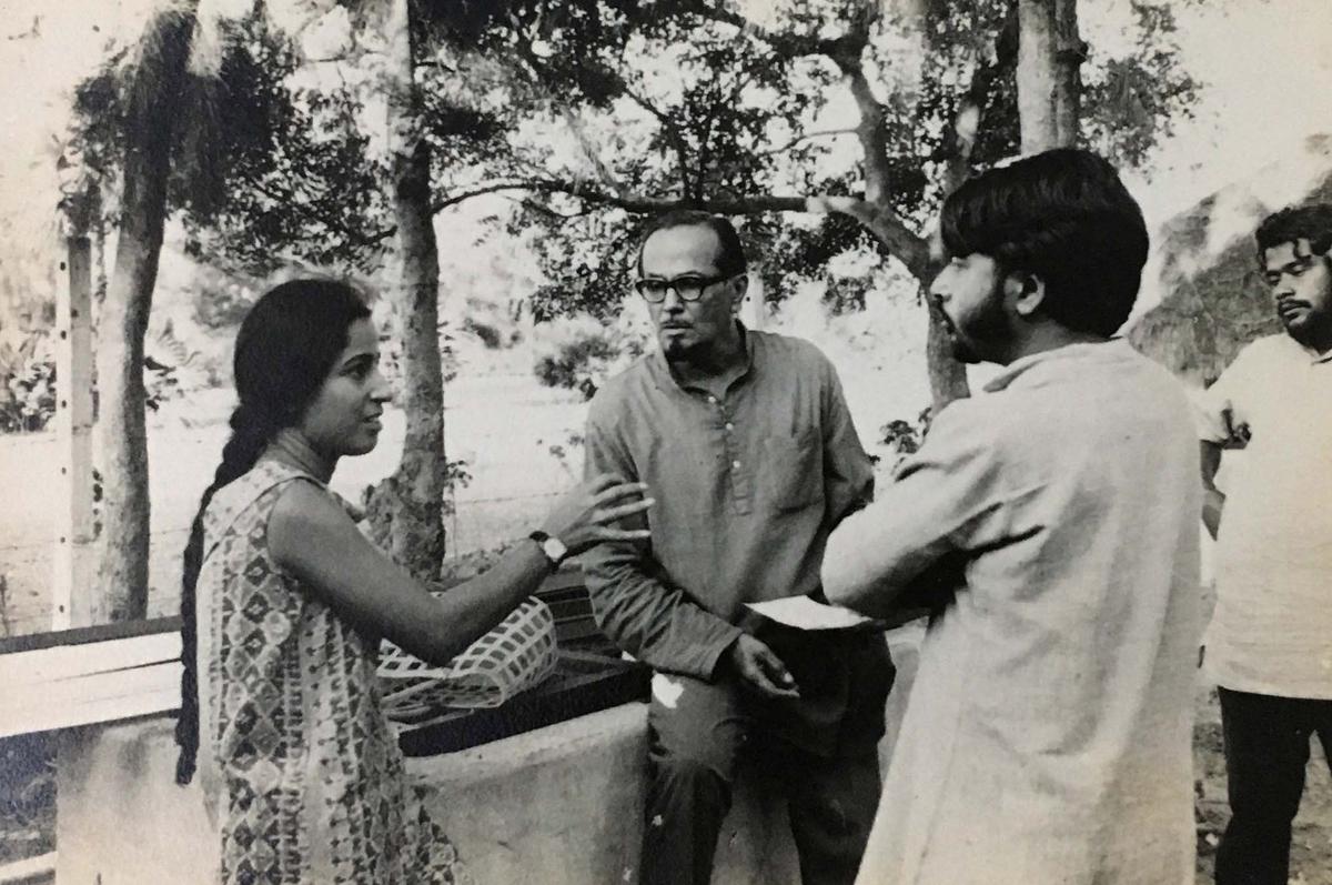 KCS Paniker (centre) with Arnawaz (left) and SG Vasudev (Right)