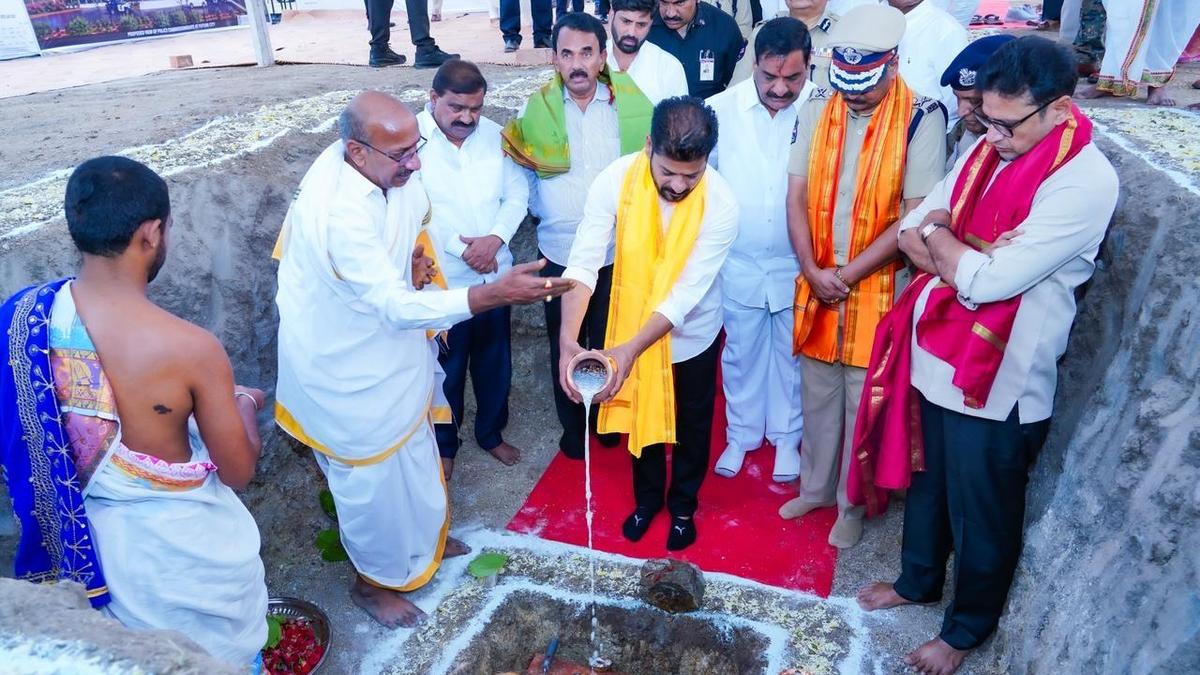 Future City will have global standards: Revanth