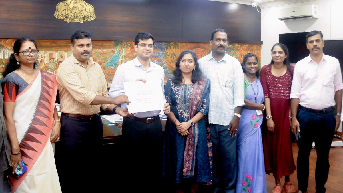 Kozhikode becomes fully digitally literate under Digi Kerala project