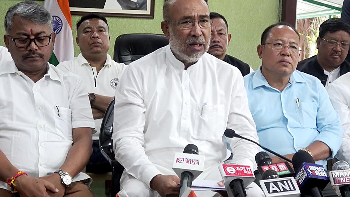 Don’t target elected representatives, Manipur CM appeals to people