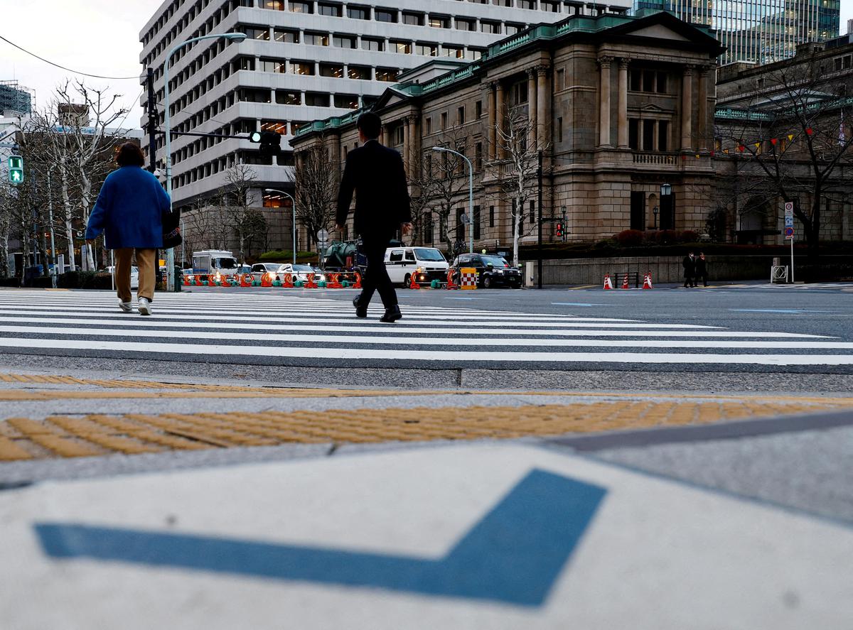 日本では金利上昇が金融市場の新時代を告げる