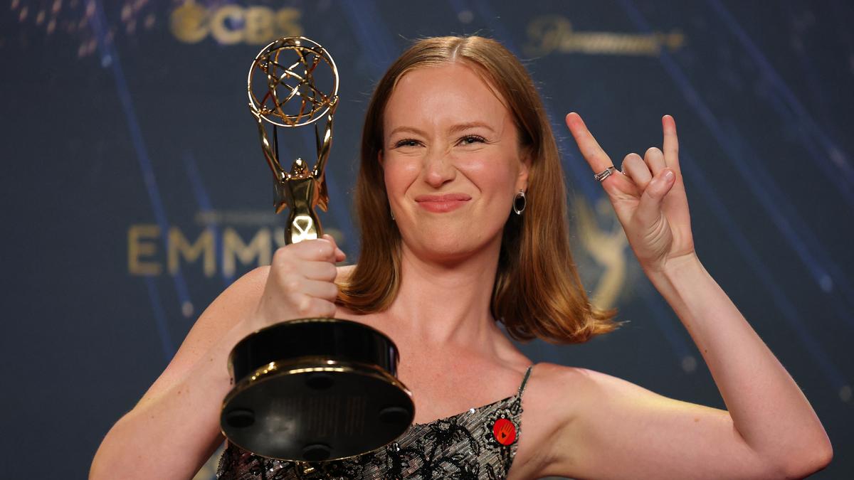 Emmys 2025: Hannah Einbinder shouts “Go Birds, F**k ICE and Free Palestine” in Emmy acceptance speech