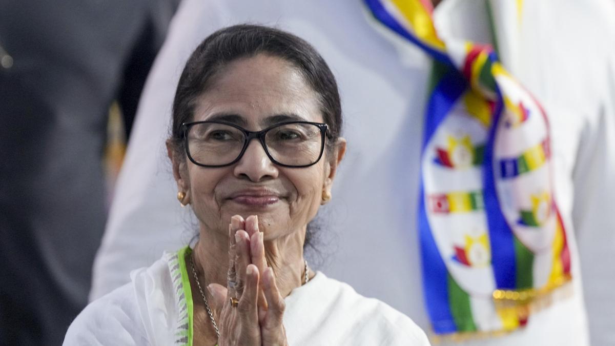 Mamata stresses on secularism; Suvendu raises Hindutva pitch