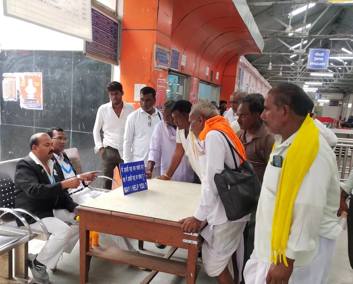 Over 50 passenger guidance boards and special timetables were installed across the city and station to direct devotees to key locations, aided by 24/7 help desks manned by Commercial and RPF staff.