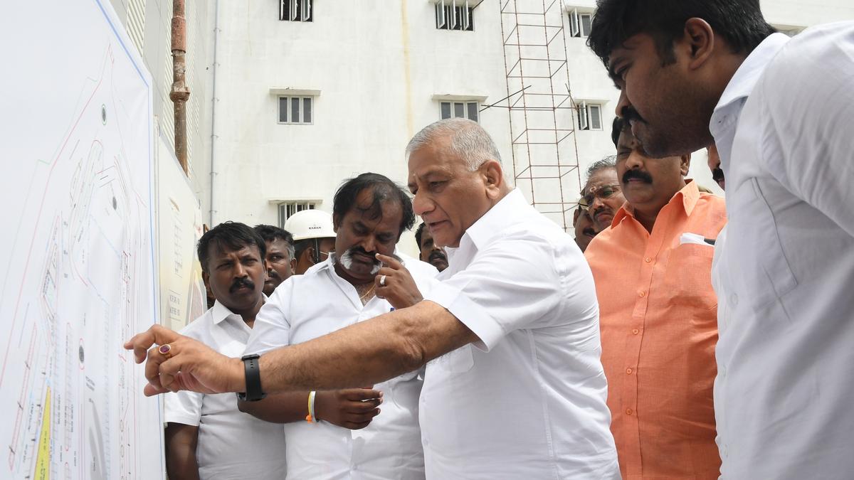 Union Minister inspects Smart Cities Mission projects in Tirunelveli