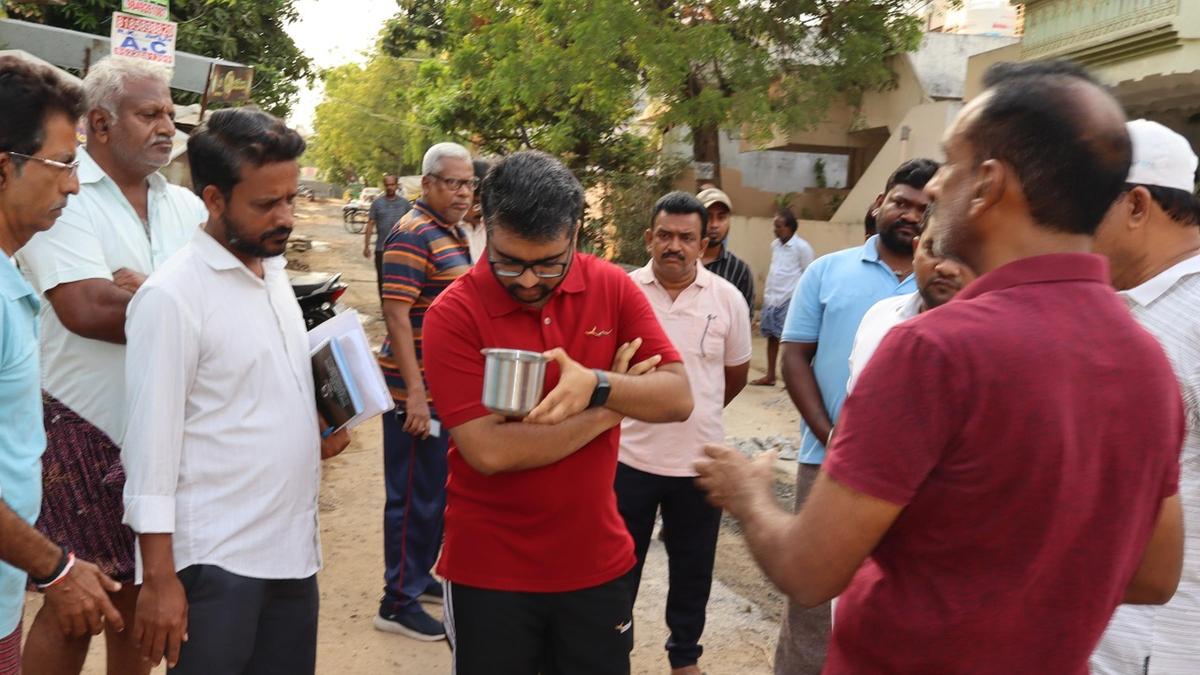 Guntur civic chief orders strict vigil against contamination of drinking water