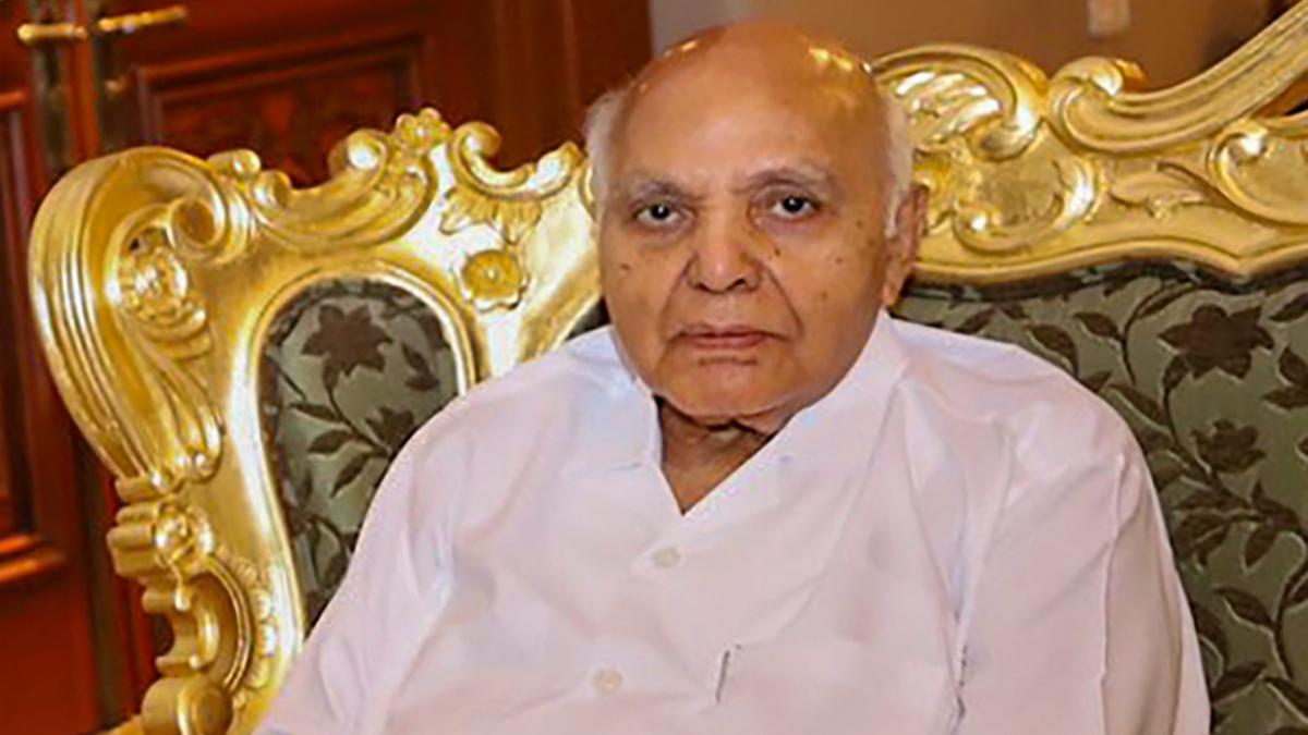 Condolences pour in for media baron Ramoji Rao