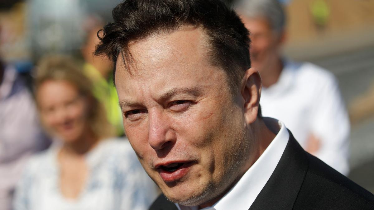 Musk lawyers say Twitter is spurning new bid for company