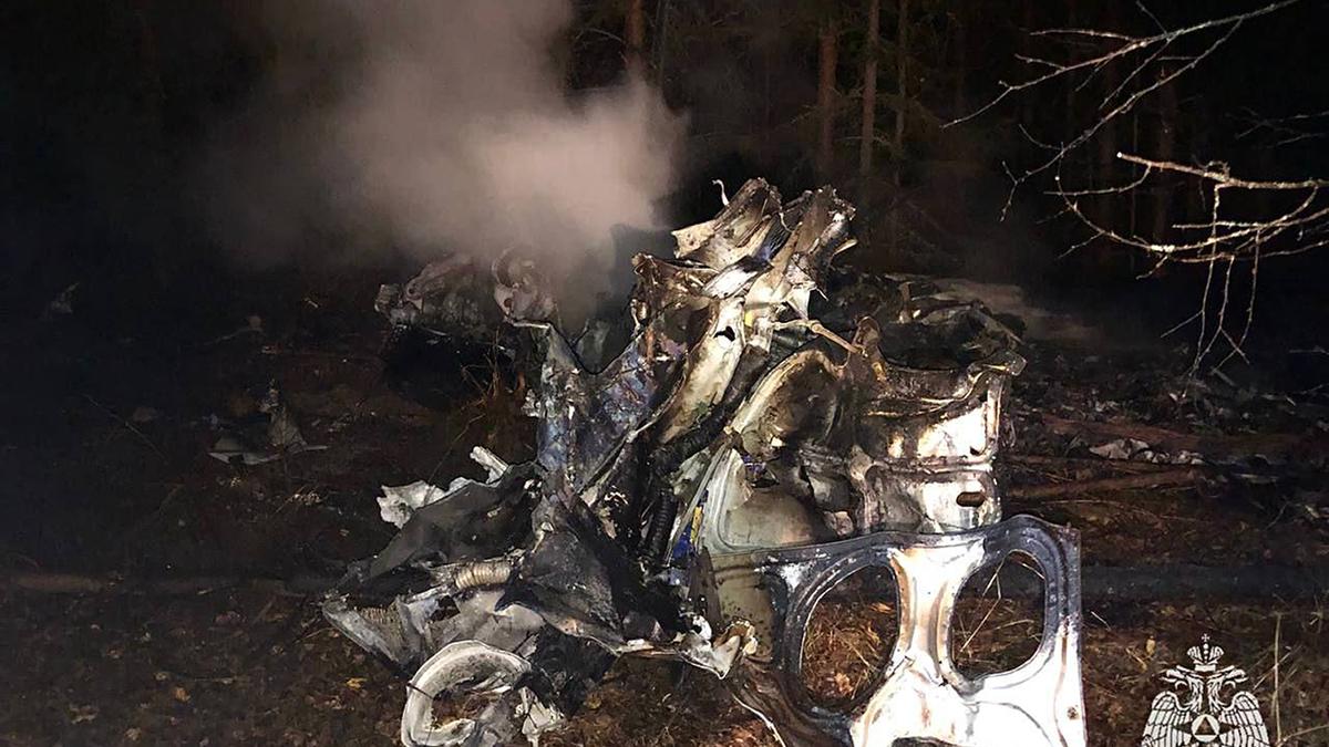 https://th-i.thgim.com/public/incoming/vnsp8g/article68828524.ece/alternates/LANDSCAPE_1200/Russia_Helicopter_Crash_38139.jpg