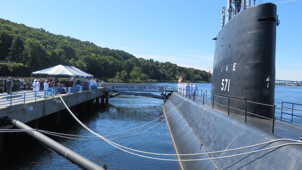 The first undersea voyage to the North Pole