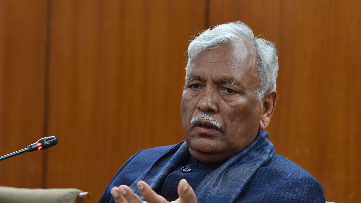 BJP's Bidhuri claims PM gave 1,650 e-buses to Delhi, Speaker refers matter to privileges panel