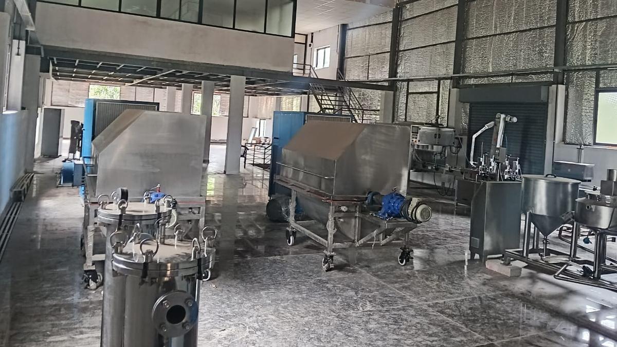 Karnataka’s largest honey processing unit at Puttur goes partly operational