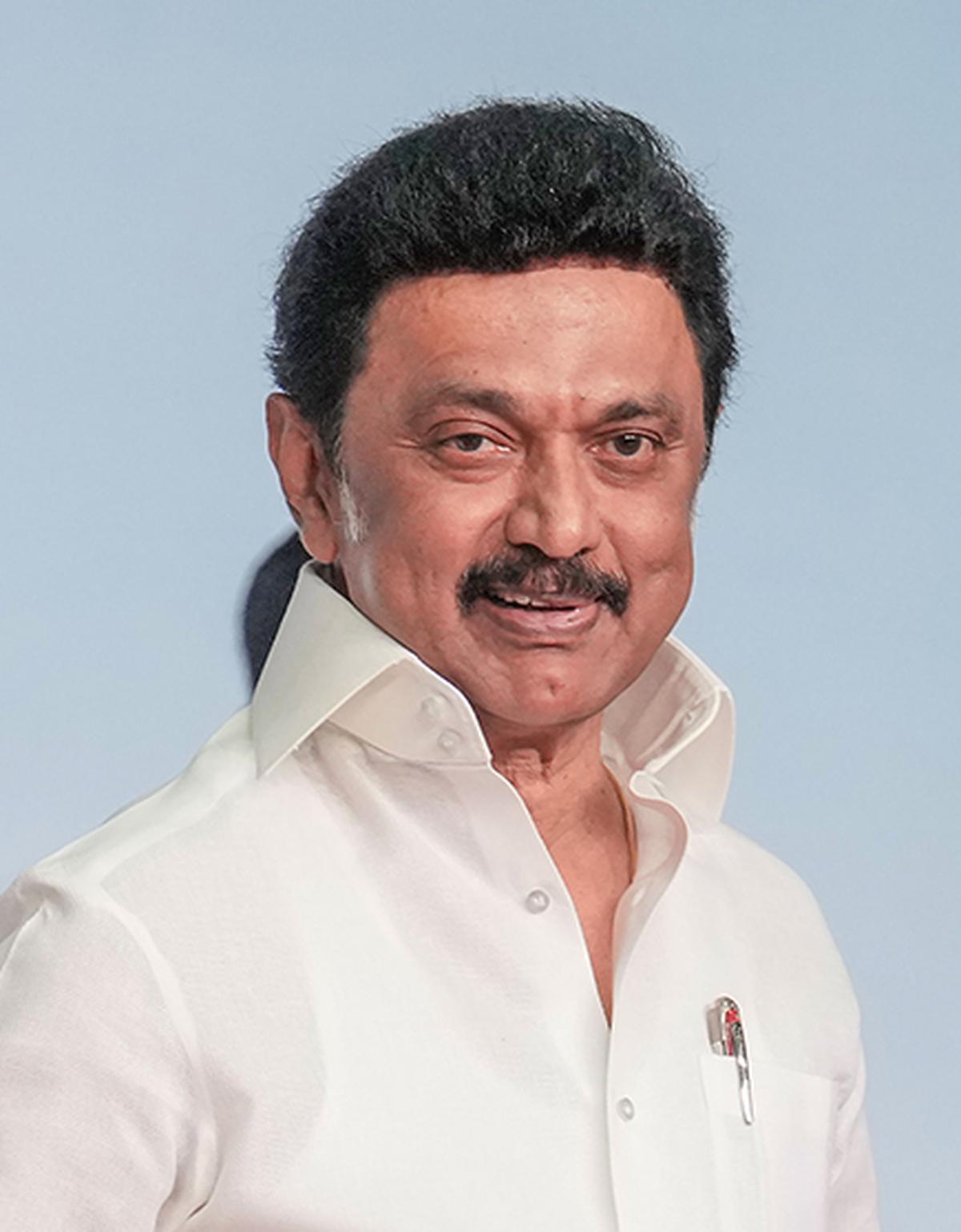 Chief Minister Stalin speaks to petitioners, inquires about their grievances