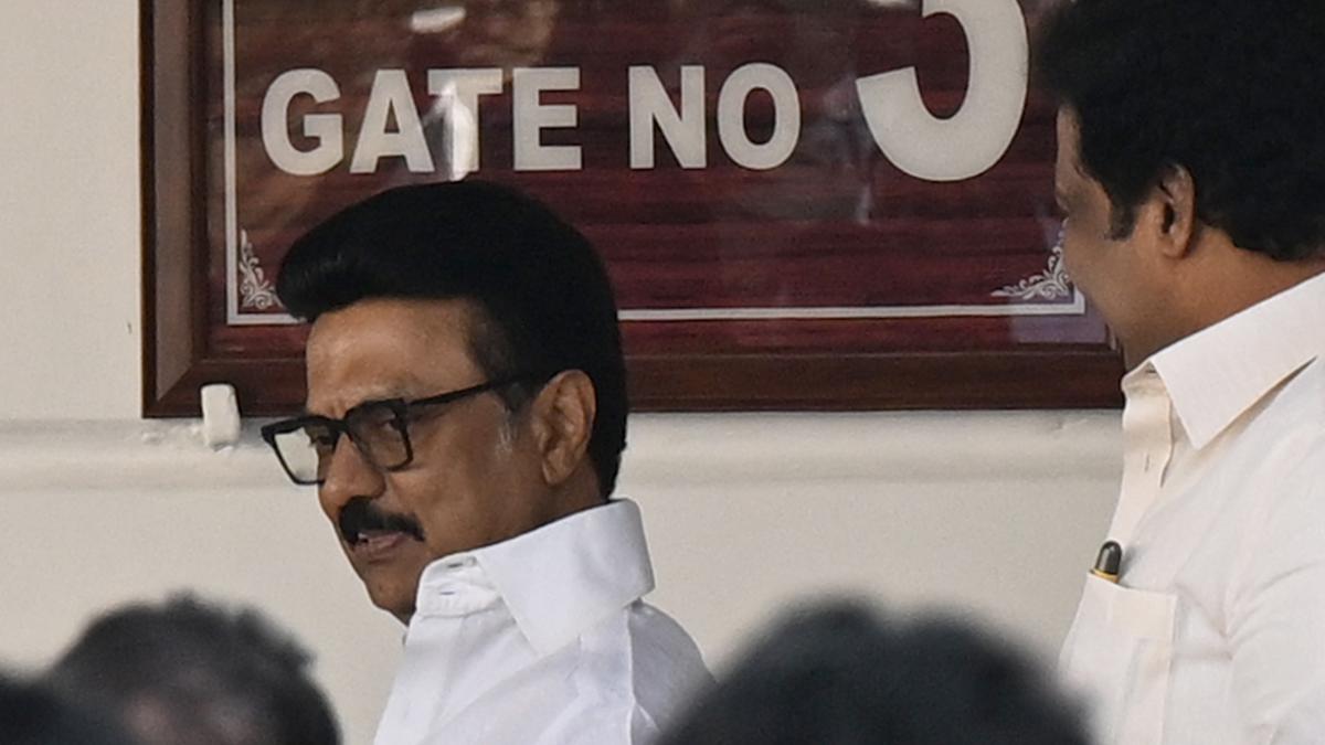 கடந்த நான்கு ஆண்டுகளில் தமிழக அரசு சாதனைகளை பட்டியலிட்டது