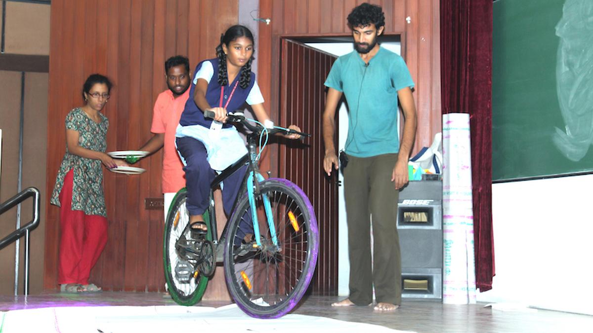 Teaching maths through puppetry, cardboard rolls, bicycles