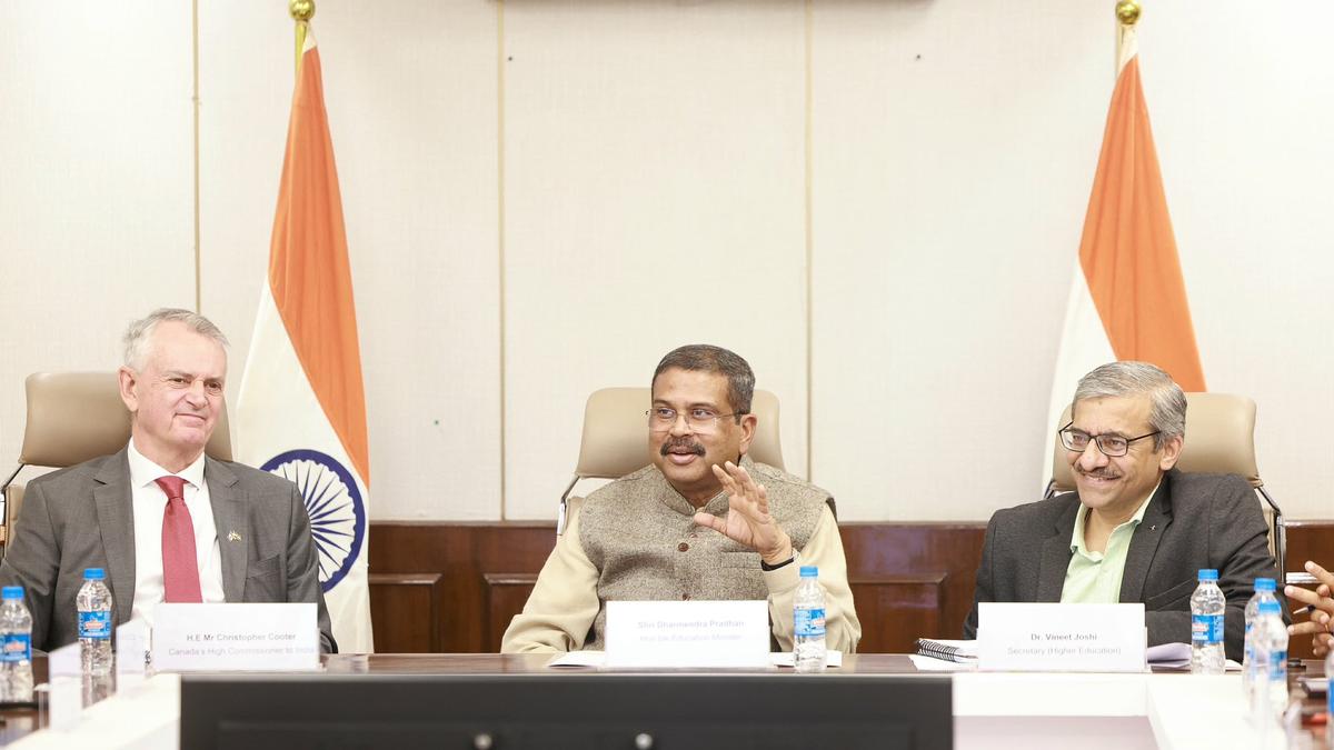 Education Minister urges Canadian varsities to establish India campuses