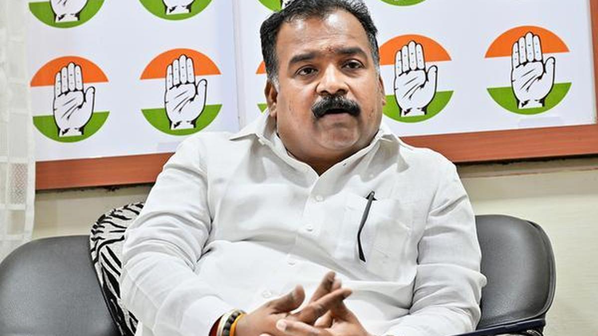 Congressmen know how to hit back, says Manickam Tagore