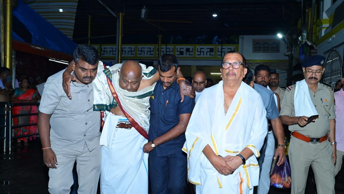 JD(S)-BJP to discuss seat sharing after Dasara celebrations, says H. D. Deve Gowda