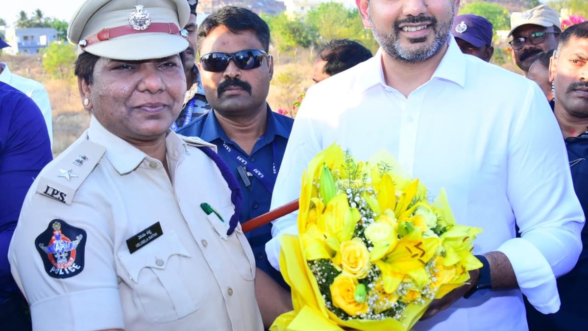 Nara Lokesh prays at Kadiri temple