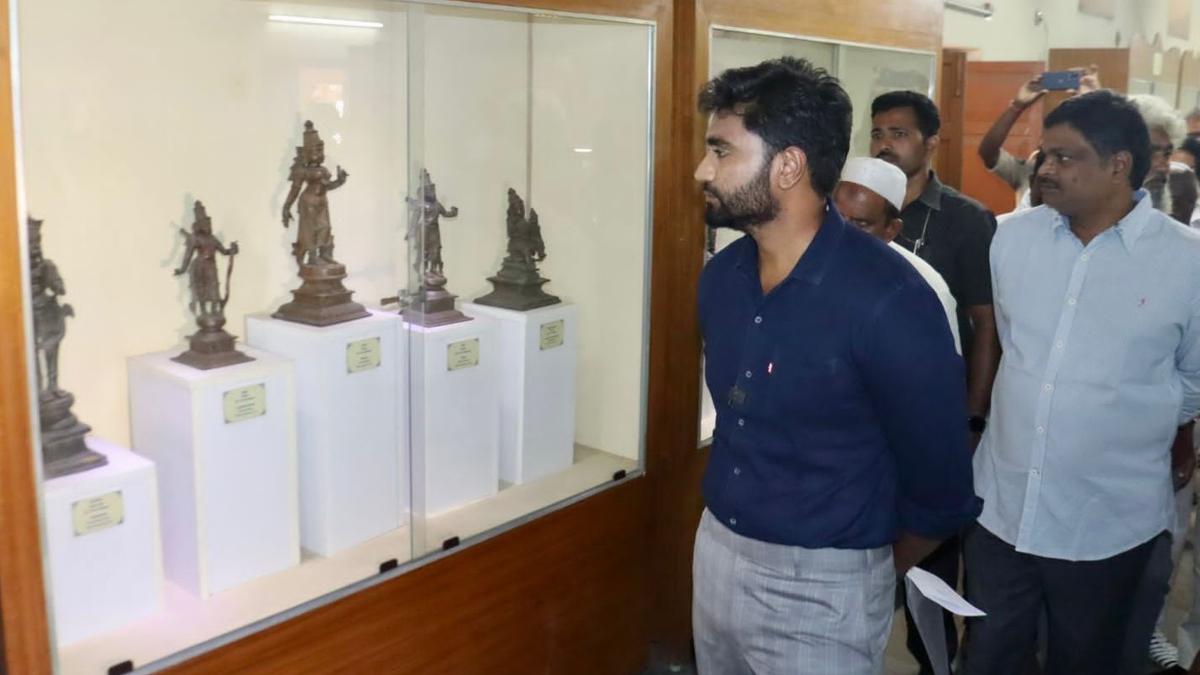 Ministry of Culture offers aid for new building of archaeological museum in Rajamahendravaram