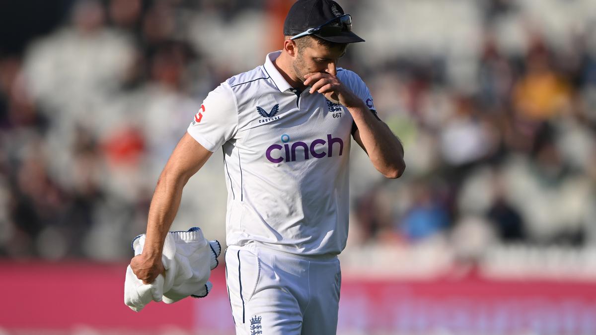 England's Mark Wood out of last two Tests against Sri Lanka