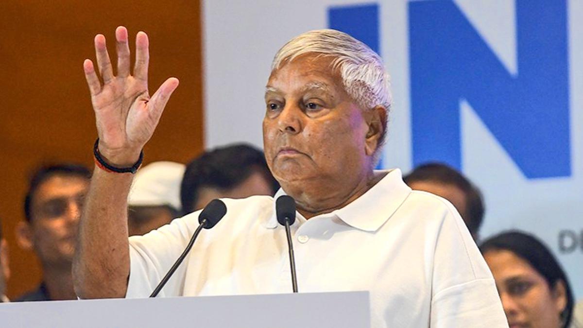 Dalits and poor will gouge out eyes of those trying to change the Constitution, says Lalu