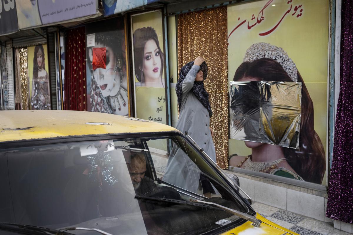 Taliban bans beauty salons in Afghanistan despite U.N. concern and rare  public protest - The Hindu