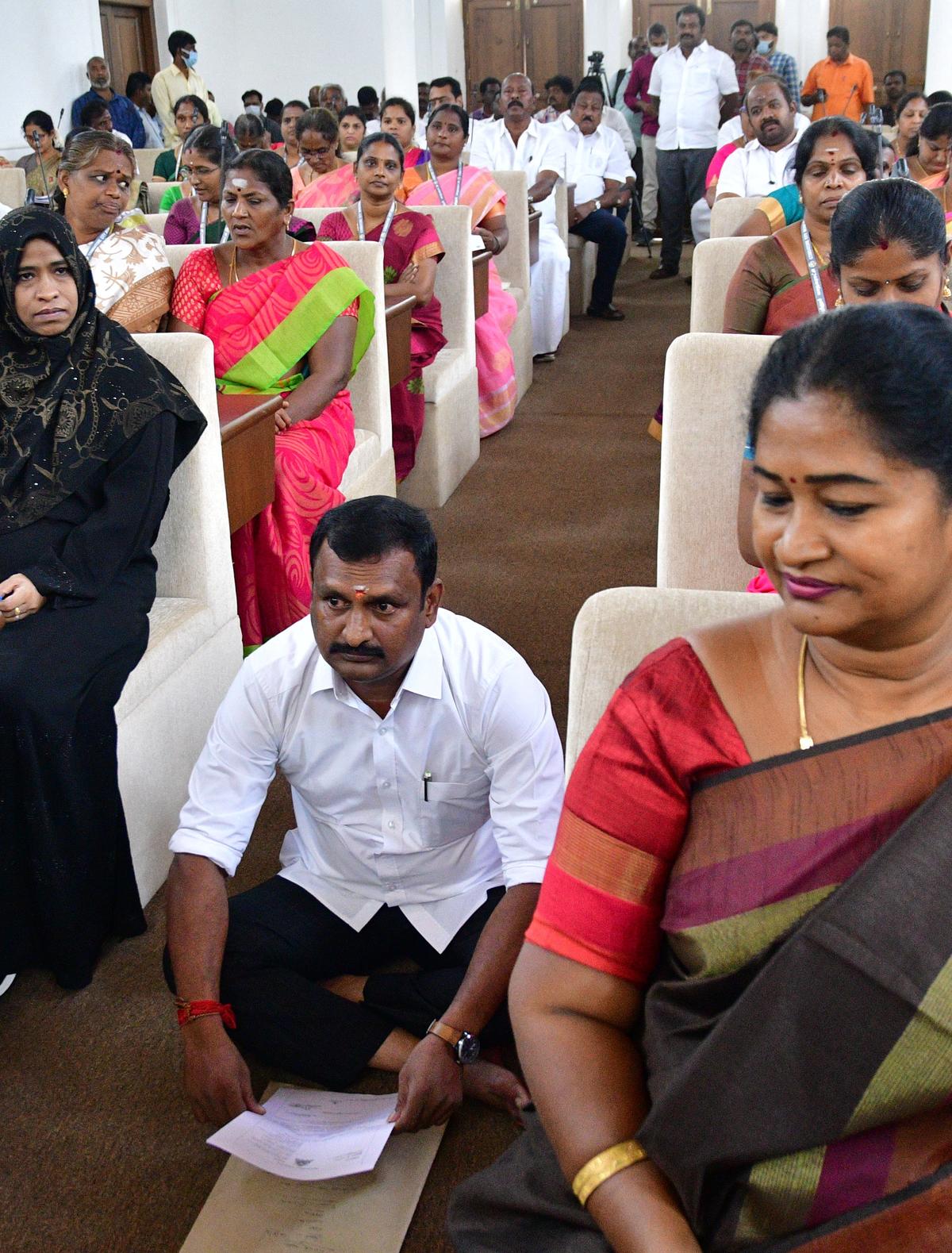 Coimbatore Corpn. passes resolution opposing decision of parliamentary panel on languages