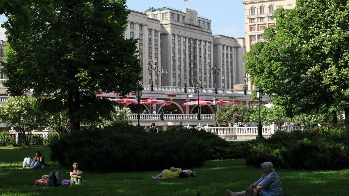 Russian lawmakers want banks, their staff to help fight Ukrainian drones