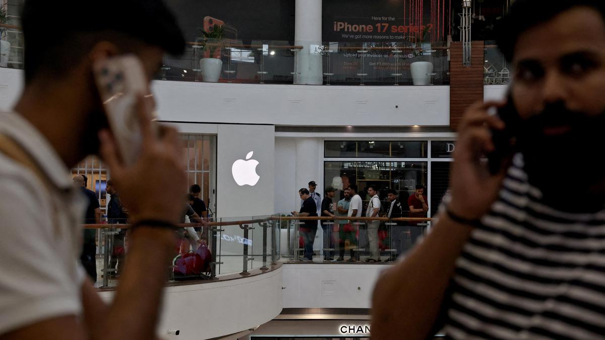 MHA warns of phishing campaign targeting users of lost or stolen iPhones