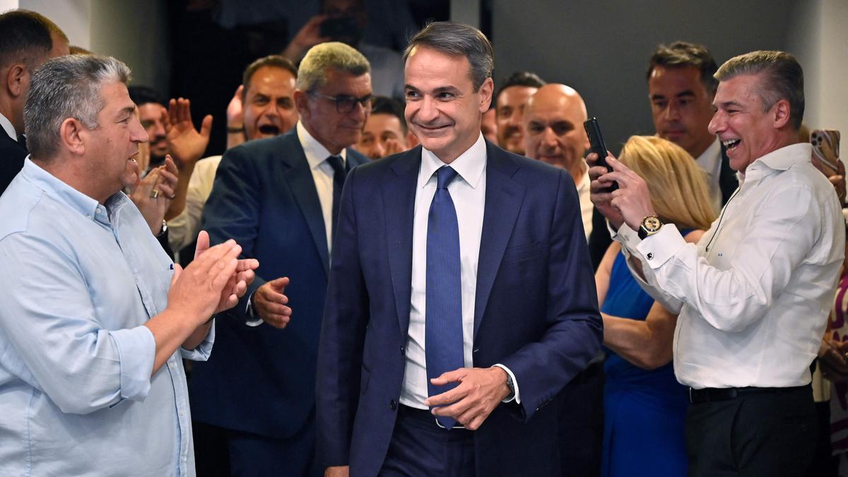 Kyriakos Mitsotakis's conservative party clinch landslide Greece election win