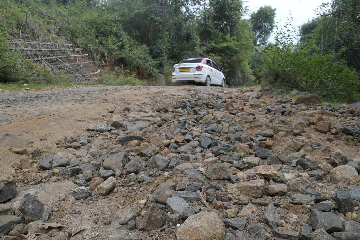 Re-lay Thamaraikarai &ndash; Devarmalai road in Bargur hills at the earliest, demand motorists
