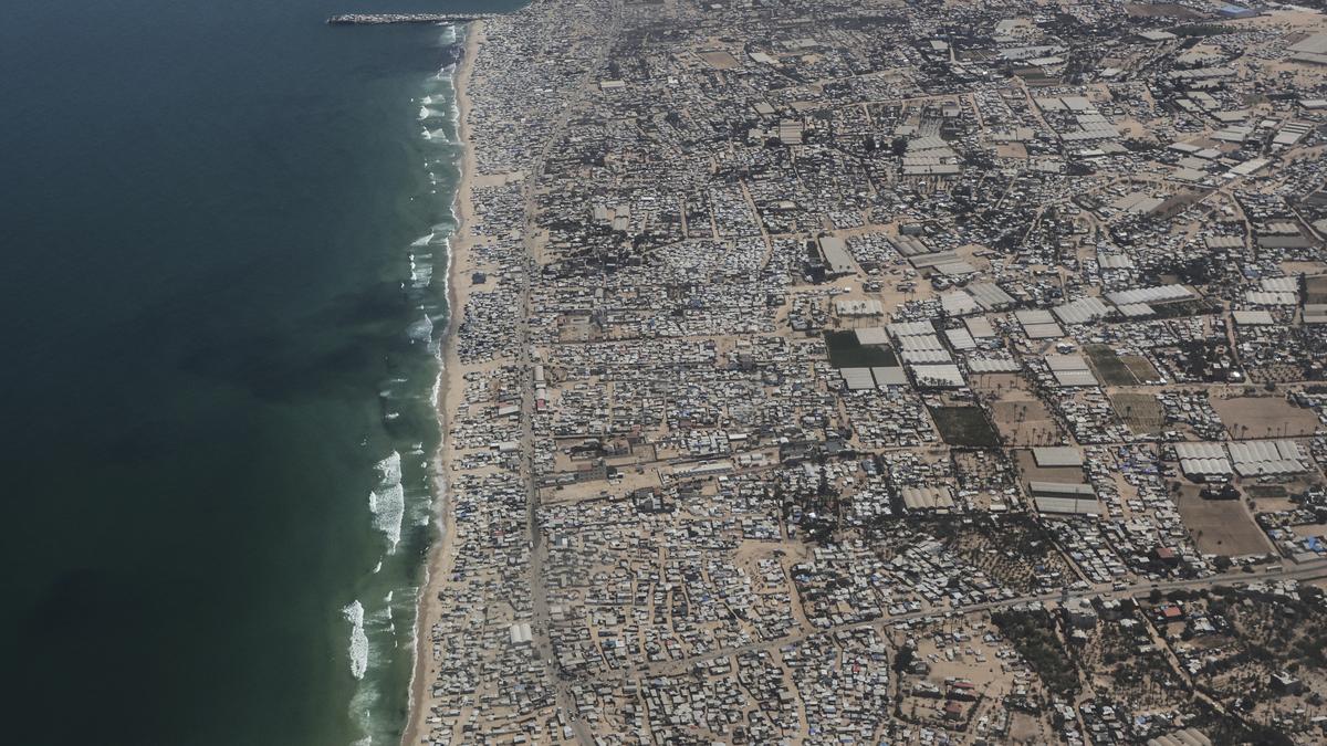 Netanyahu says Israel wants to take control of all of Gaza