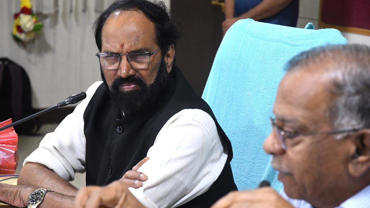 Uttam says budget will revitalise Telangana economy and Irrigation