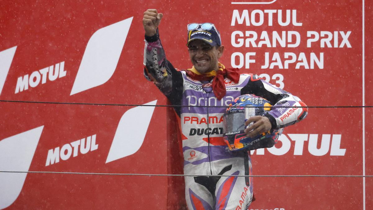 Martin 3 points off Bagnaia with wet Japan MotoGP win