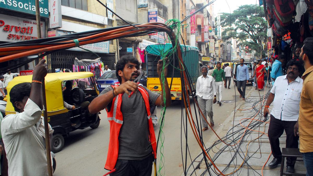 The Hindu Impact: Bescom sets July 8 deadline for removal of illegal cables laid on its infrastructure in Bengaluru