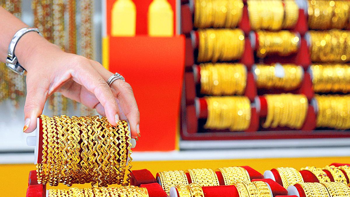 Gold imports dip 30% to $31.8 billion in April-February 2023