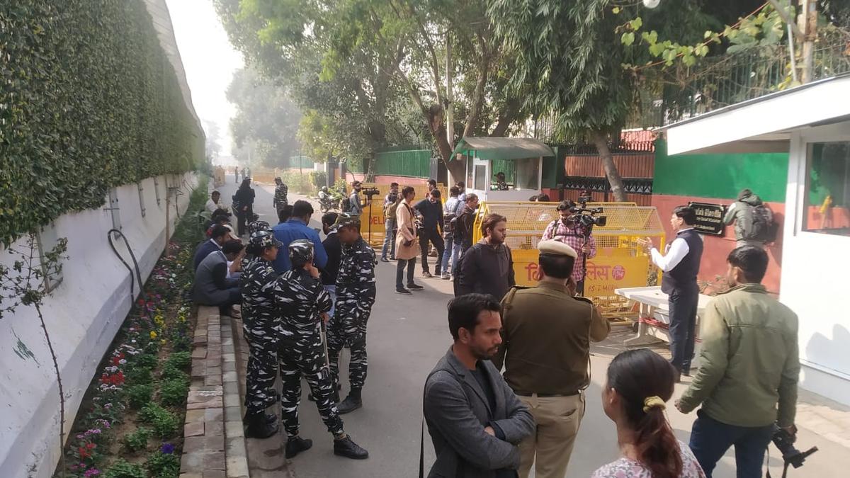 CBI defers Manish Sisodia’s questioning in Delhi excise case