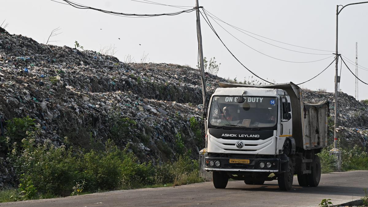 Residents oppose integrated waste management pilot project in Perungudi to protect Pallikaranai marshland