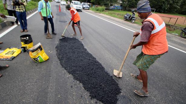 Bad roads dominate political debate in Kerala