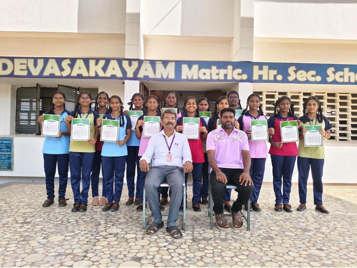 Students of Devasakayam Matriculation Higher Secondary School, Pasumalai, Madurai, who won second prize in the revenue district-level Handball Tournament. Students of Devasakayam Matriculation Higher Secondary School, Pasumalai, Madurai, who won second prize in the revenue district-level Handball Tournament.