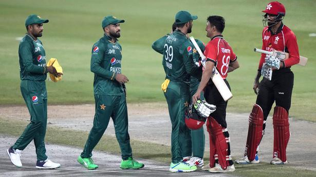 Asia Cup 2022 | Pakistan enters Super 4, defeats Hong Kong by 155 runs