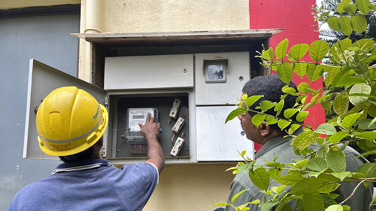 KERC directs Bescom to spend money on upgrading infrastructure rather than smart meters 