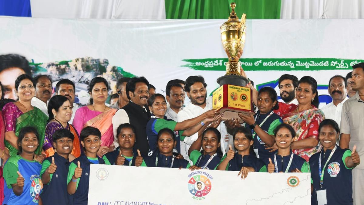 Aadudam Andhra concludes on a grand note; 14 sportspersons selected for grooming