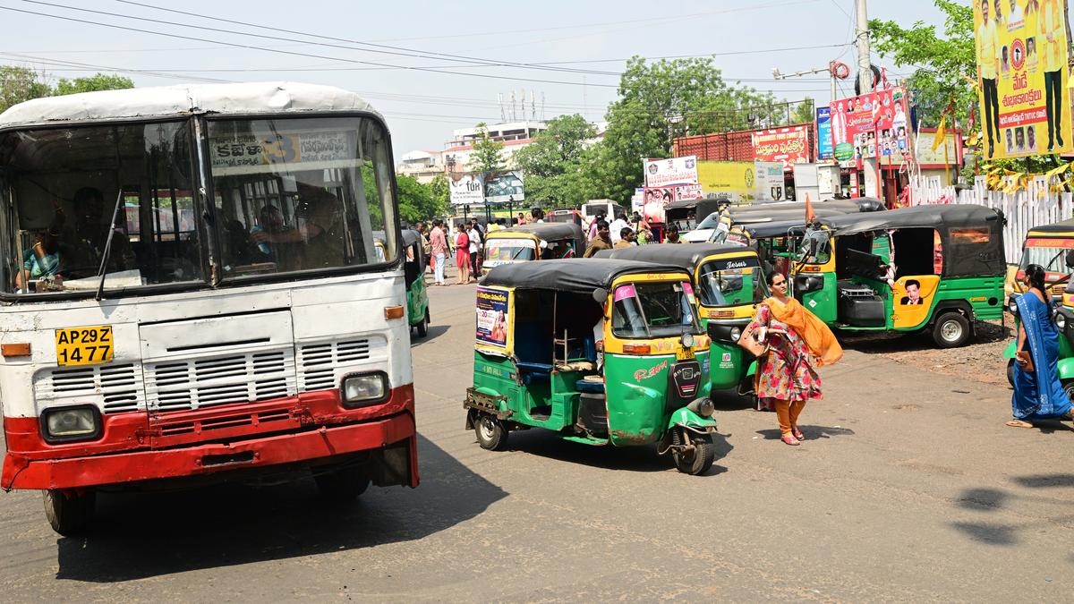 Autorickshaw, taxi drivers express fear over impact of APSRTC free bus ride scheme for women