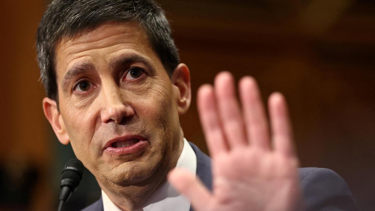 Kevin Warsh clears key Senate hurdle in bid to lead U.S. Federal Reserve