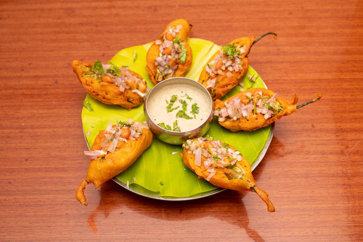 Mirchi bajji Mirchi bajji