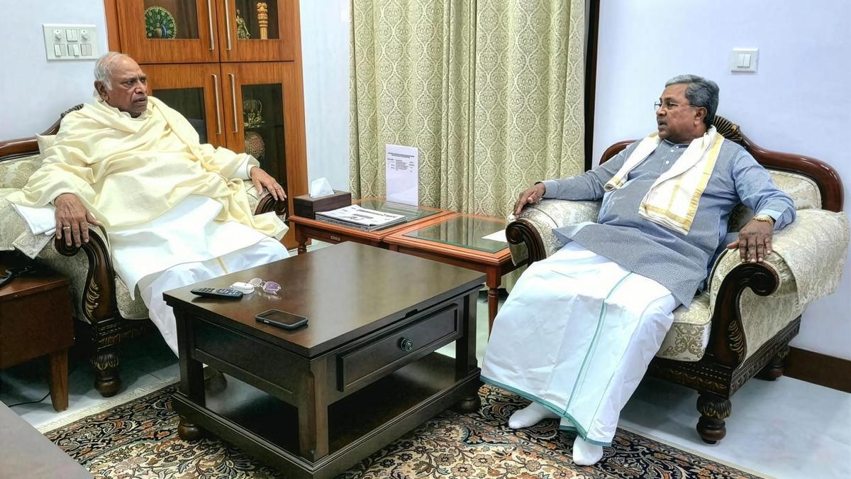 Siddaramaiah’s meeting with Kharge remains inconclusive